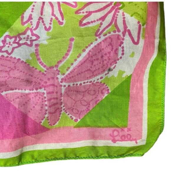 Lilly Pulitzer Ford Breast Cancer Awareness Scarf - Picture 3 of 6